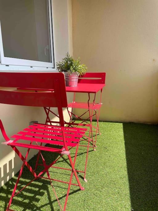 Agreable T3 - 70m2 Avec Petite Terrasse *